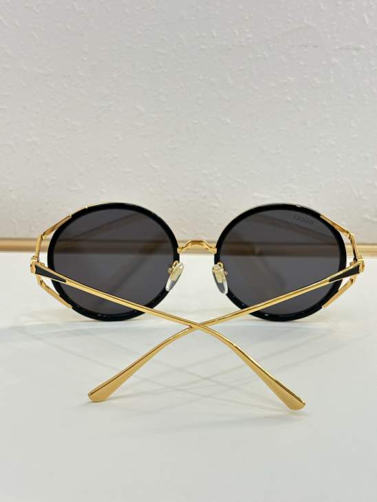 Picture of Gucci Sunglasses _SKUfw80882095fw
